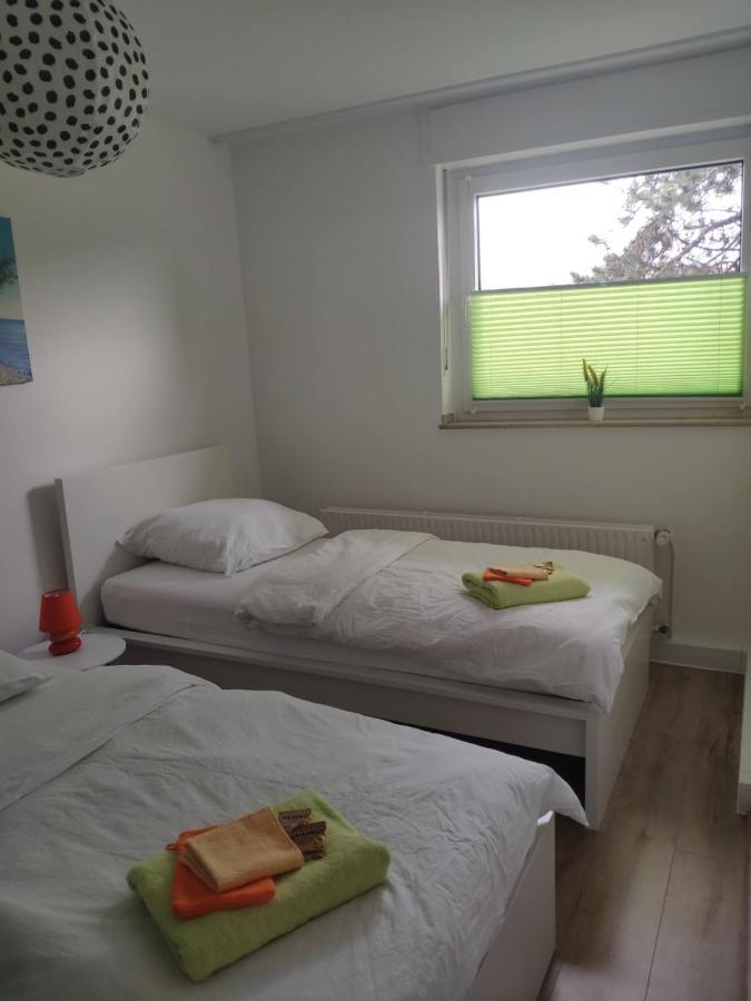 Gemuetliche Wohnung "Charly" Zum Wohlfuehlen Zu Allem Gut Angebunden Paderborn Luaran gambar